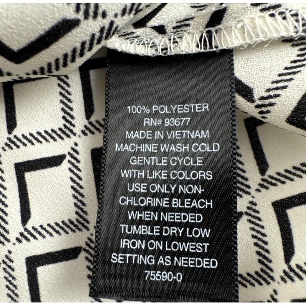 Worthington Tie Neck Blouse Women Medium Black White Geometric Sleeveless Top - Picture 6 of 10